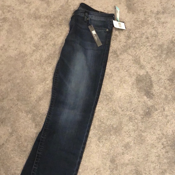 The Kloth Maribel Straight Leg Jean 